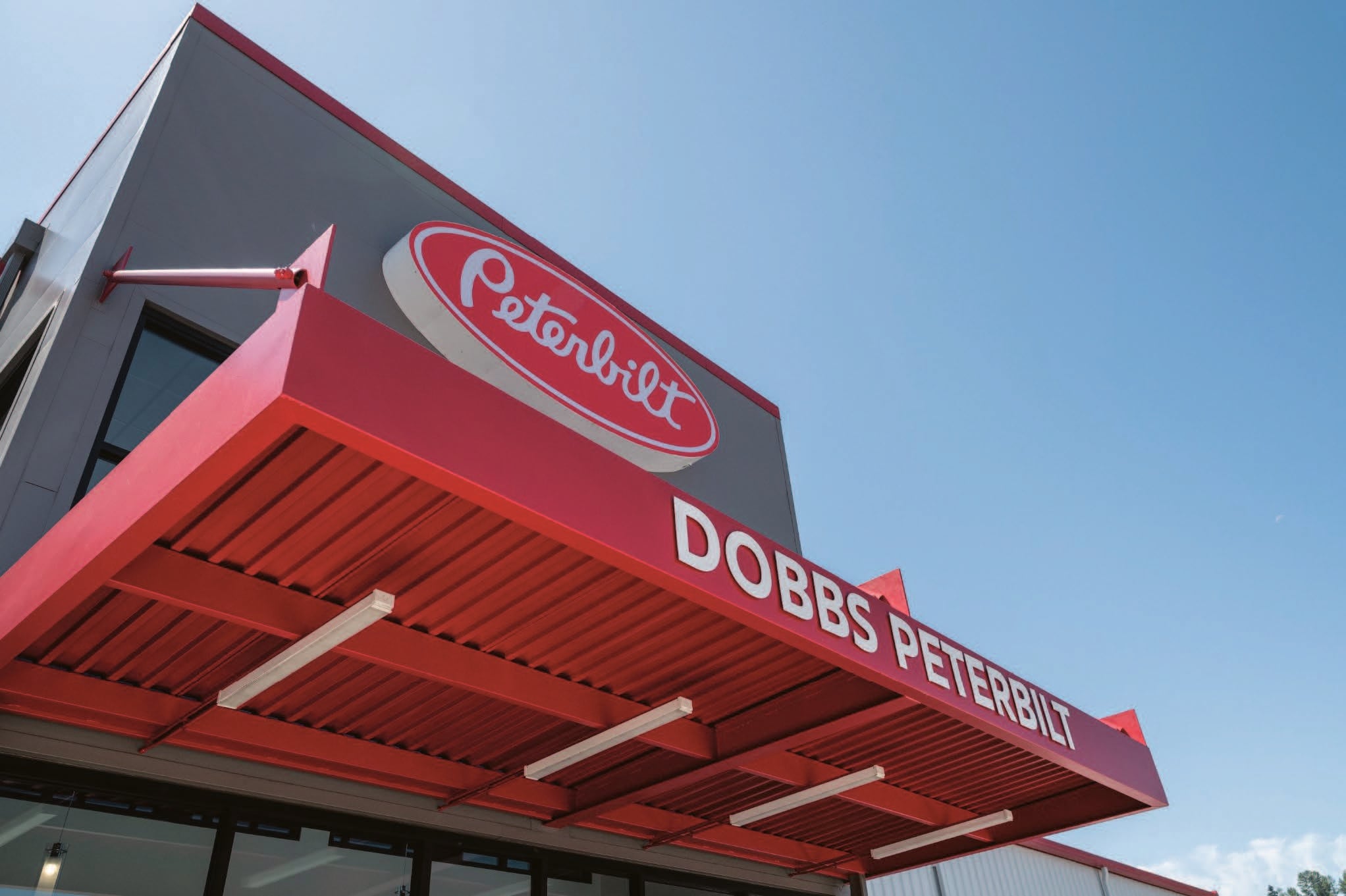 Dobbs Truck Group - Sumner Location